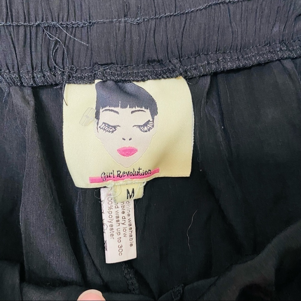 Girl Revolution Embroidered Black Shorts Sz:M - Picture 3 of 5